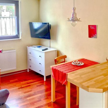 Ferienwohnung Maeder Schaafheim Εξωτερικό φωτογραφία