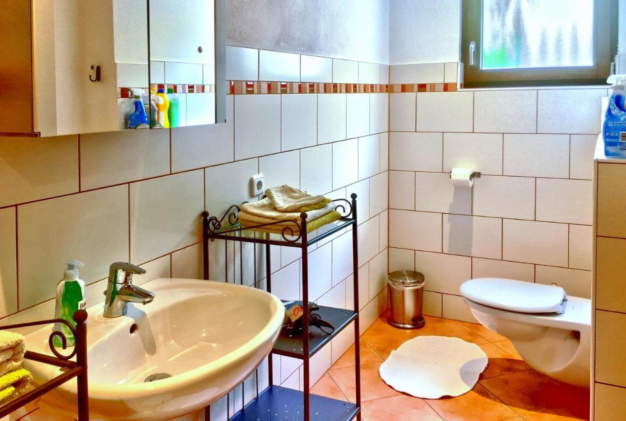 Ferienwohnung Maeder Schaafheim Εξωτερικό φωτογραφία